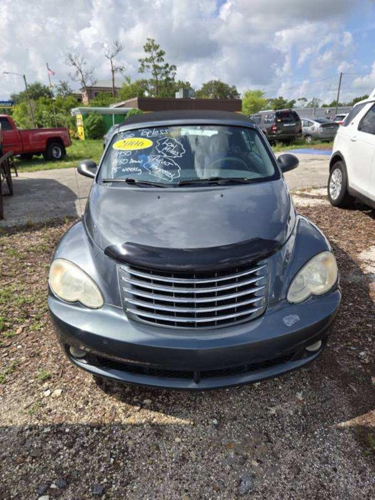 2006 Chrysler PT Cruiser Touring Edition's photo