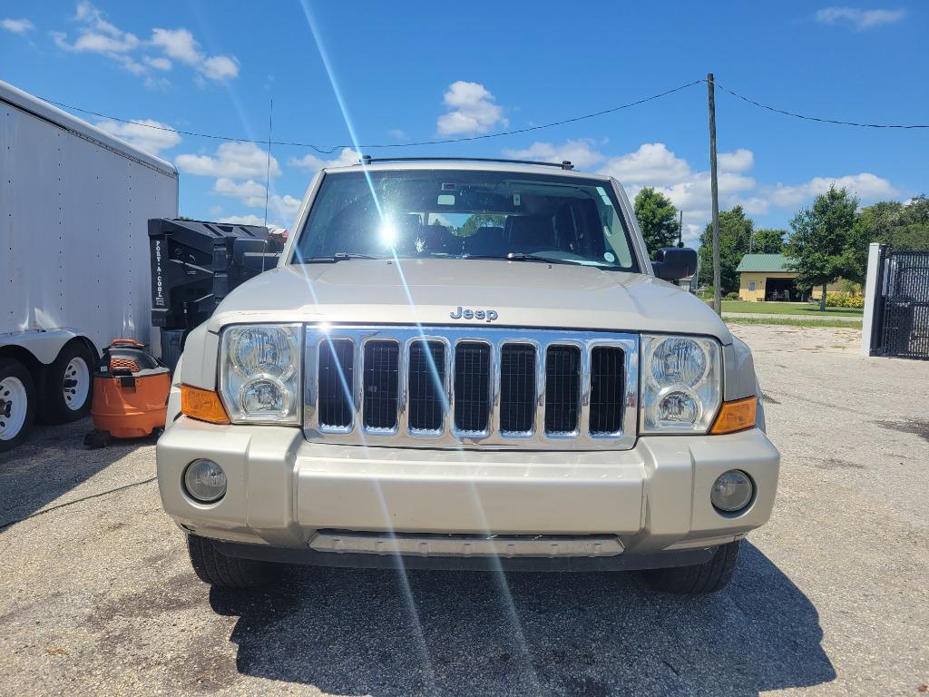 2008 Jeep Commander Limited's photo
